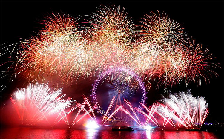 24 New Years 2012: Celebrations Around the World!