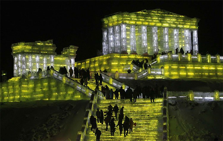 Harbin Ice and Snow Festival 2012: Spectacular Sculptures Pierce Chinas Skies 261 Harbin Ice and Snow Festival 2012: Spectacular Sculptures Pierce Chinas Skies