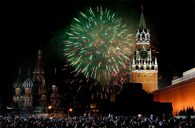 4 New Years 2012: Celebrations Around the World!