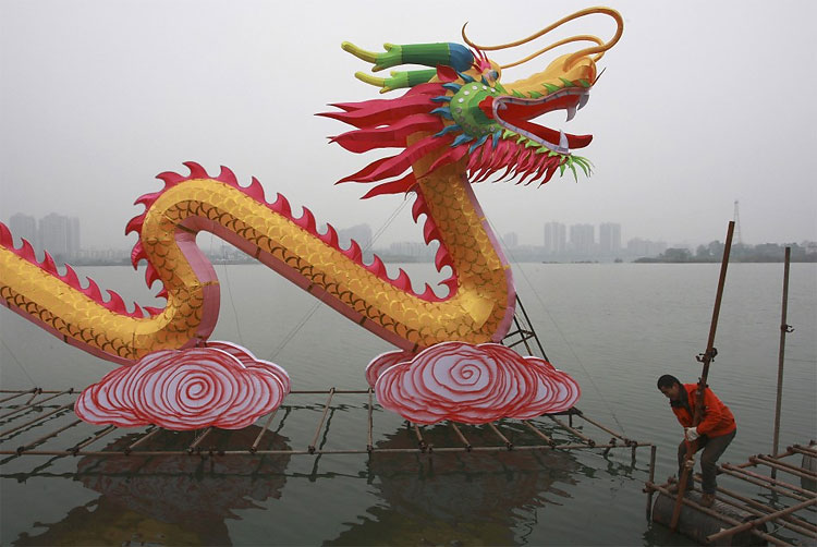 412 Chinese New Year 2012: Dragon Fever Begins