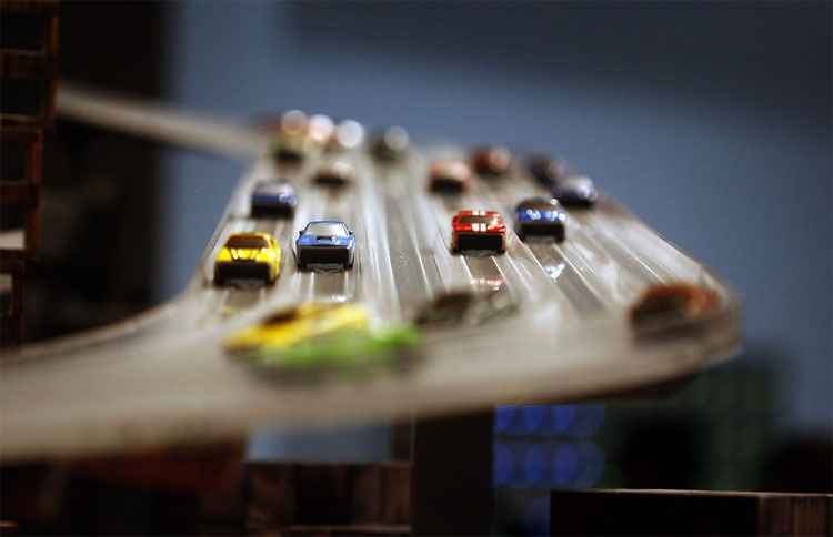 521 Metropolis II: Artist Creates Futuristic Miniature City in LA