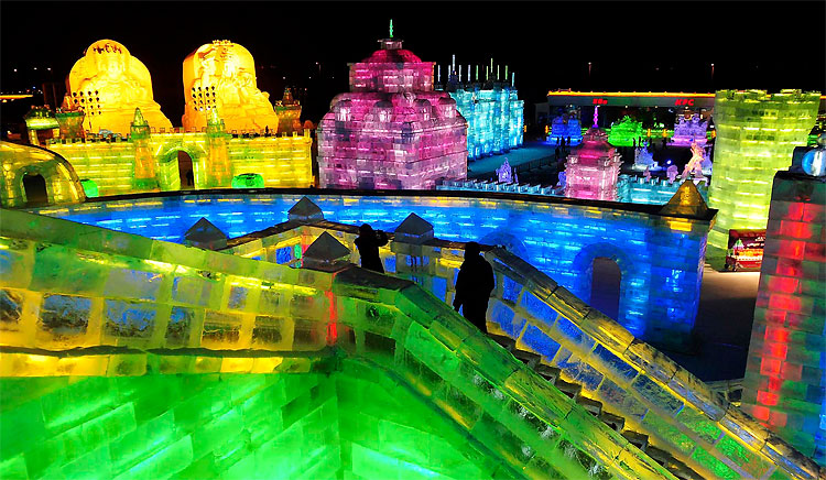 Harbin Ice and Snow Festival 2012: Spectacular Sculptures Pierce Chinas Skies 73 Harbin Ice and Snow Festival 2012: Spectacular Sculptures Pierce Chinas Skies