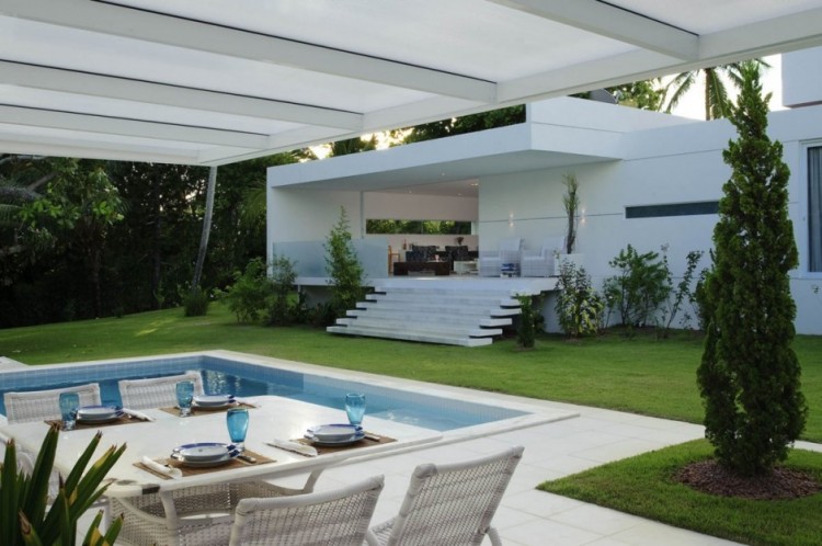 91 750x498 House Carqueija by Bento+Azevedo Architects