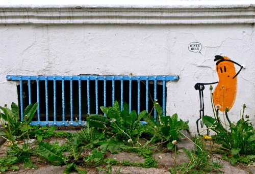 20 Cool Street Art Photos That Will Make You Smile Streetart 165 by cmdpirxII 500x3421 20 Cool Street Art Photos That Will Make You Smile