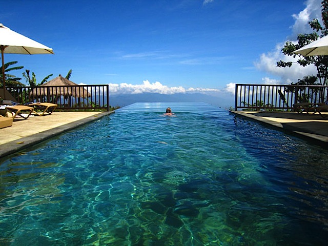 20 Amazing Infinity Pools Around The World best of infinty pools 02 20 Amazing Infinity Pools Around The World