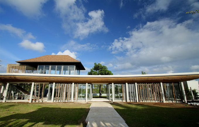 Kayu Aga House by Yoka Sara ca640 kayuaga 190112 02 Kayu Aga House by Yoka Sara