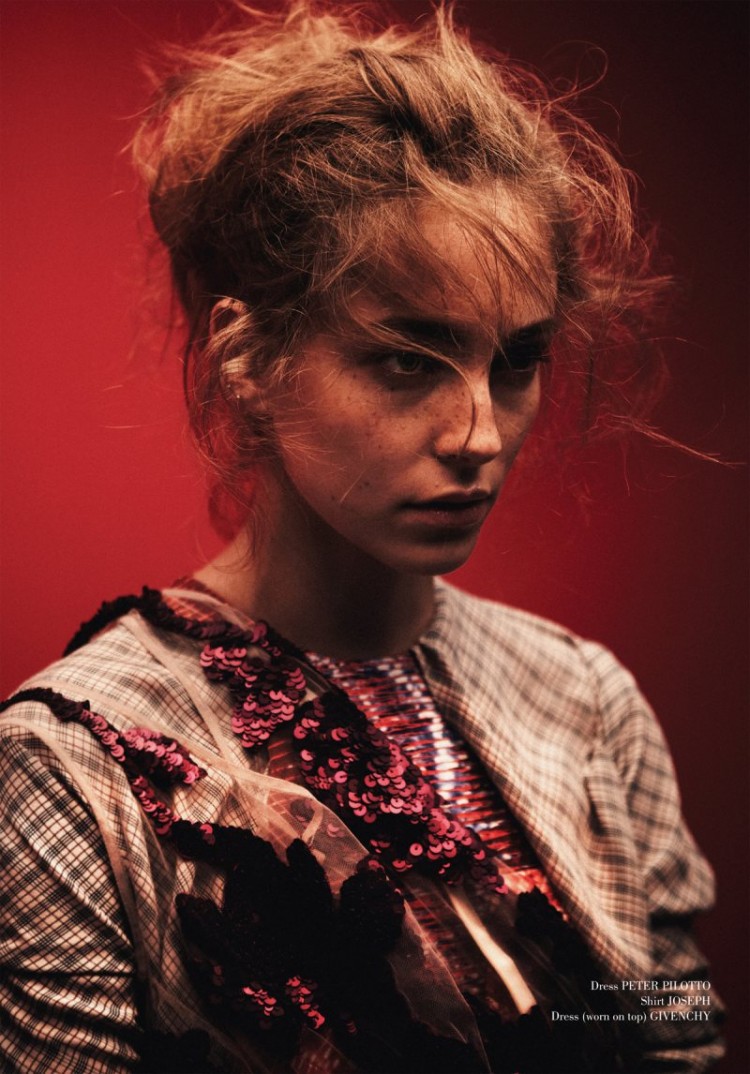 Camilla by Toby Knott for Glass Magazine camilla 750x1074 Camilla by Toby Knott for Glass Magazine