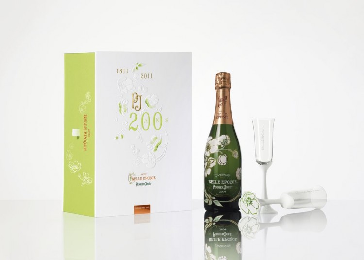img hd gift selection UK BelleEpoqueGiftSet 1 750x535 Perriet Jouët Gift Set by Daniel Arsham
