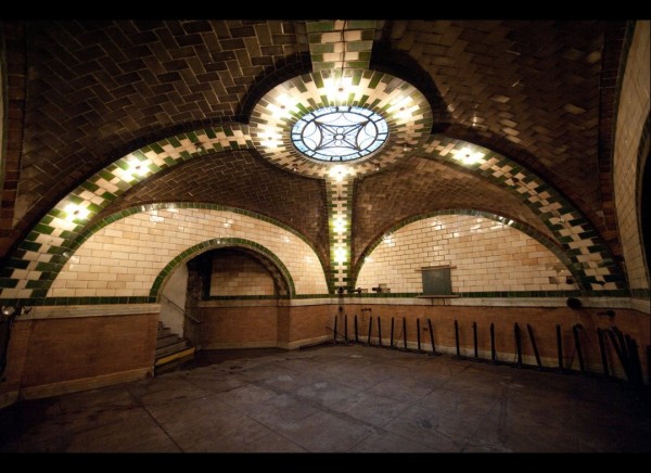 New York City Hall Secret Subway Station slide 13167 179128 huge 600x4361 New York City Hall Secret Subway Station