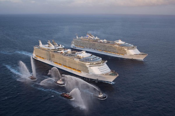 worlds biggest cruise ship allure of the seas royal 600x399 The Worlds Largest Cruise Ship – Allure of The Seas