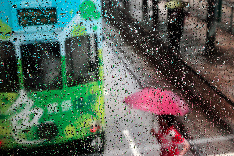 0000b hk photos Hong Kong in the Rain: Photos by Christophe Jacrot