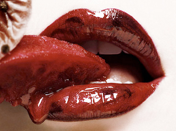 000b lips photo Lips: Beautiful Photography by Rasmus Mogensen