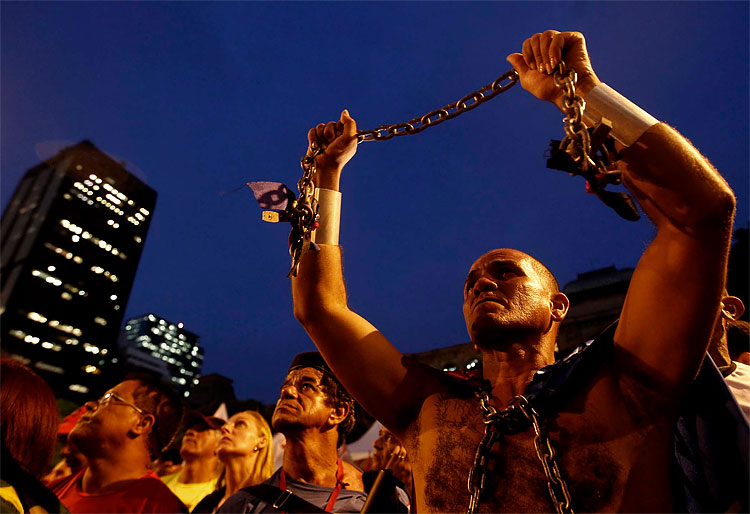 February 2012: Carnivals, Festivals, Celebrations and Protests Around the Globe 1049 February 2012: Carnivals, Festivals, Celebrations and Protests Around the Globe