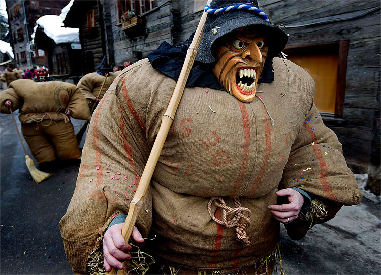 February 2012: Carnivals, Festivals, Celebrations and Protests Around the Globe 1270 February 2012: Carnivals, Festivals, Celebrations and Protests Around the Globe