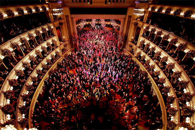 February 2012: Carnivals, Festivals, Celebrations and Protests Around the Globe 1428 February 2012: Carnivals, Festivals, Celebrations and Protests Around the Globe