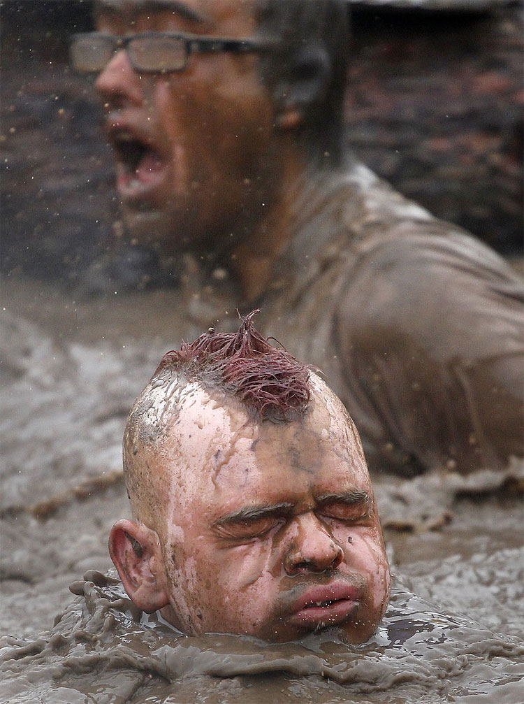 314 Tough Guy Challenge 2012: Blood, Guts & Glory