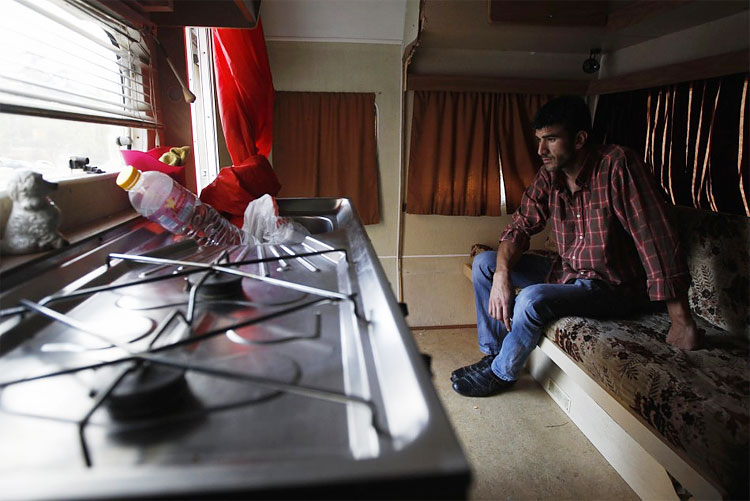 39 Desperate Portugal Family, Evicted From Trailer, Sets Home on Fire