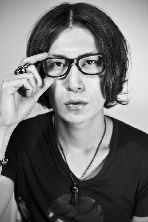 4100 hair style image by AsstanPhoto