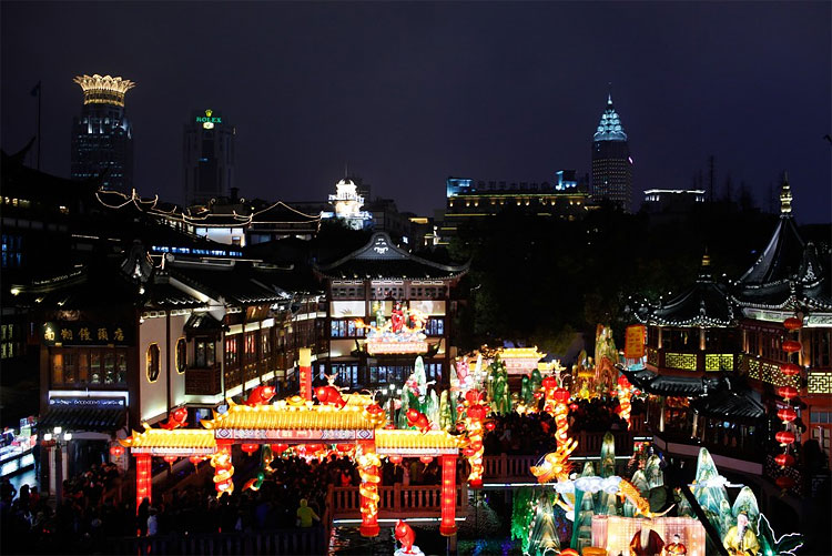 Chinese Lantern Festival 2012 Lights up the Sky 435 Chinese Lantern Festival 2012 Lights up the Sky