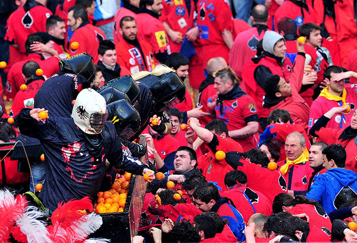 498 Battle of the Oranges in North Italy