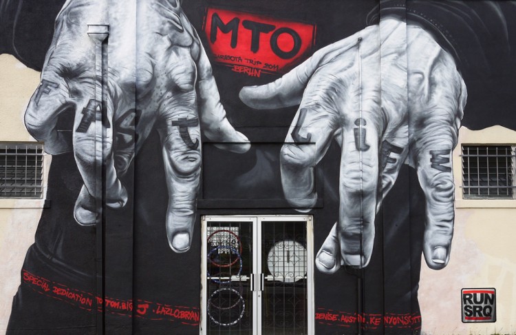 6400723921 c878c37bf7 b 750x486 pic on Design You Trust 6400723921 c878c37bf7 b 750x486 Street Art Graffiti by MTO
