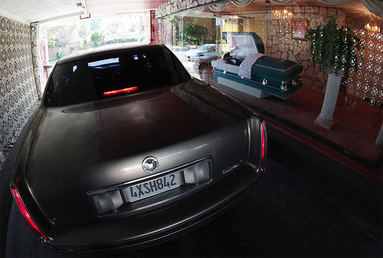 Robert L. Adams Drive Through Funeral Parlor Offers Mourners Convenient Alternative 661 Robert L. Adams Drive Through Funeral Parlor Offers Mourners Convenient Alternative