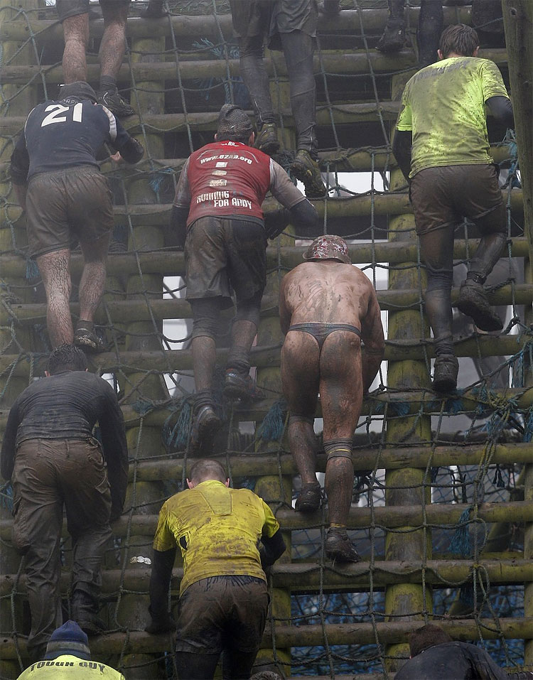 87 Tough Guy Challenge 2012: Blood, Guts & Glory