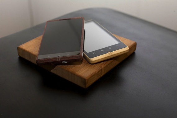 ADzero World’s First Bamboo Android Smartphone by ADzero