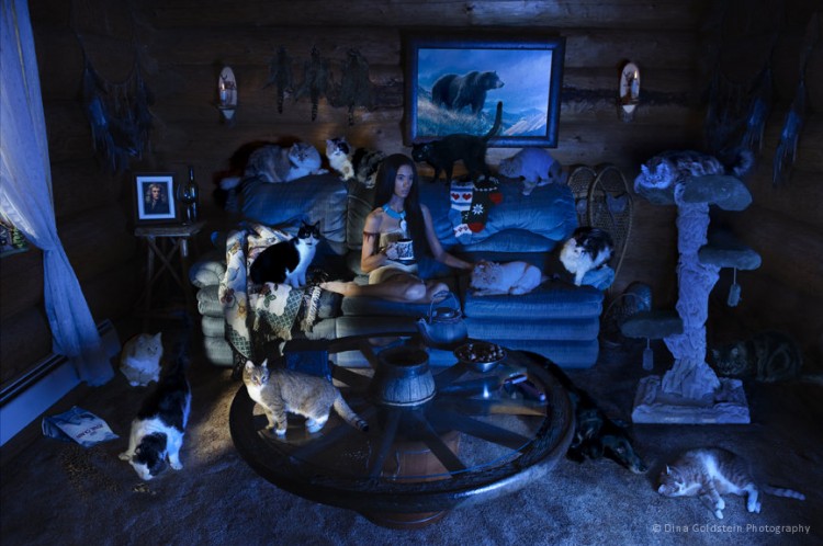Fallen Princesses by Dina Goldstein Dina Goldstein8 750x498 Fallen Princesses by Dina Goldstein