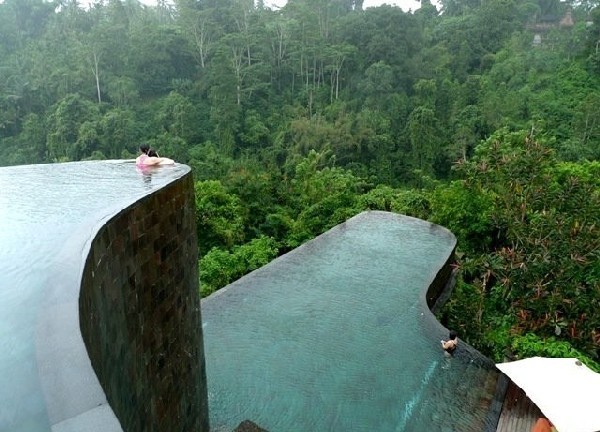 Magnificent Infinity Pools at Ubud Hanging Gardens Luxury Hotel & Resort Infinity Pools Ubud Magnificent Infinity Pools at Ubud Hanging Gardens Luxury Hotel & Resort