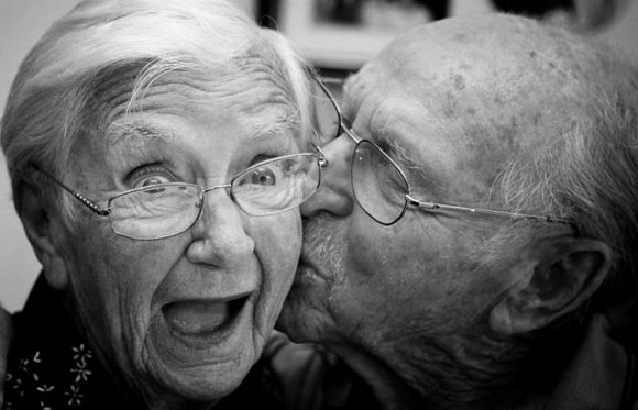 Kissing Photos For February Fever 02 30 Exciting Kissing Photos For February Fever