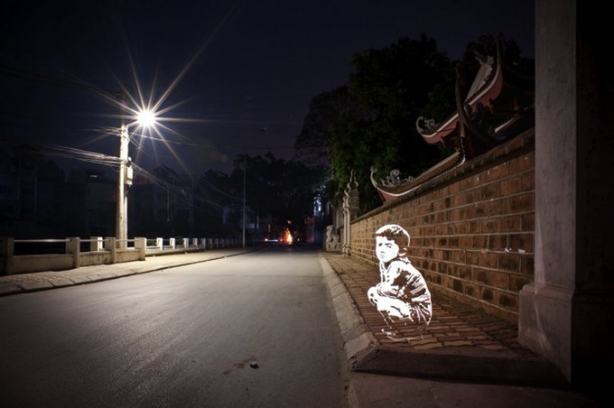 Lightpainting Project Enlightened Souls 12 pic on Design You Trust Lightpainting Project Enlightened Souls 12 Lightpainting Project