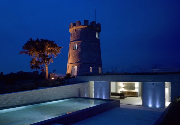 The Round Tower House by De Matos Ryan Round Tower House by De Matos Ryan 1 The Round Tower House by De Matos Ryan
