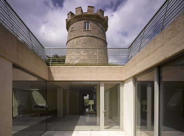The Round Tower House by De Matos Ryan Round Tower House by De Matos Ryan 4 The Round Tower House by De Matos Ryan