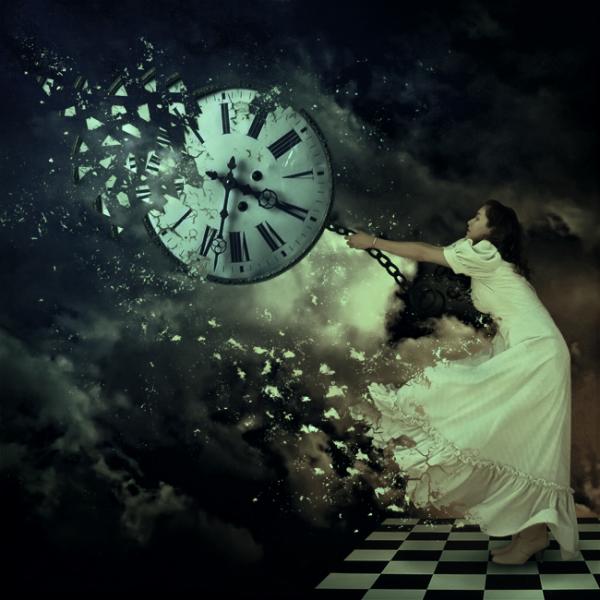 Creative Photo Manipulation by Norvz Austria a break in reality600 600 Creative Photo Manipulation by Norvz Austria