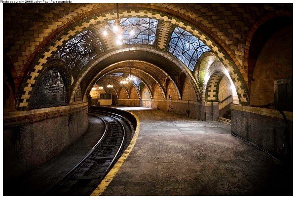 city hall subway station nyc 1 pic on Design You Trust city hall subway station nyc 1 The Top 10 Coolest Subway Systems in the World