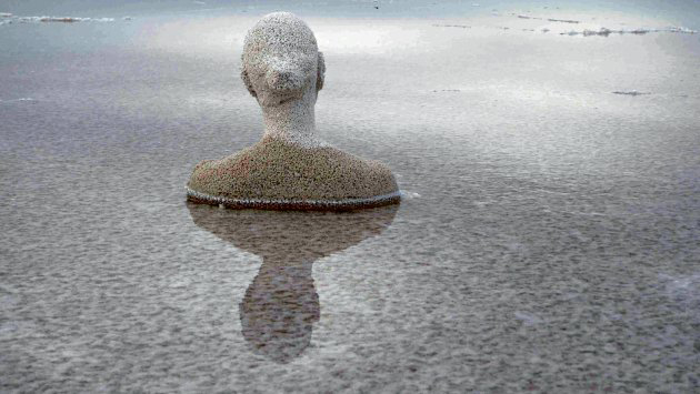 Headspace julia davis headspace salt sculpture collabcubed Headspace