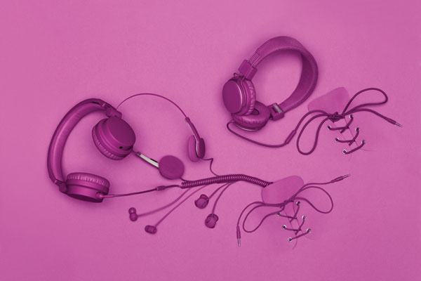 urbanears headphones spring summer colours grape pic on Design You Trust urbanears headphones spring summer colours grape Urban Ears 2012