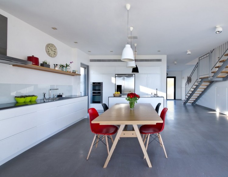Hasharon House by Sharon Neuman Architects 1415 750x584 Hasharon House by Sharon Neuman Architects