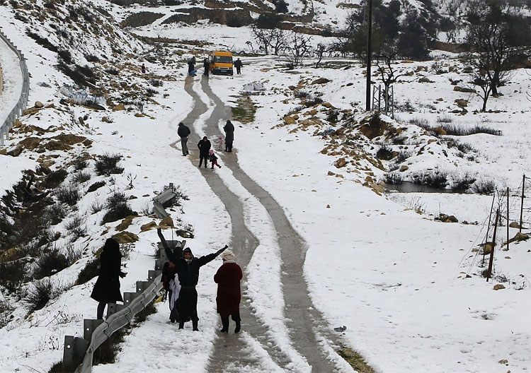 Middle East Winter 2012: When Snowflakes Covered Scorching Arabian Land 145 Middle East Winter 2012: When Snowflakes Covered Scorching Arabian Land