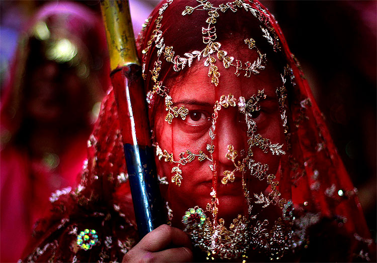 Lathmar Holi: It’s Playtime for Men and Women in an Indian Village 182 Lathmar Holi: It’s Playtime for Men and Women in an Indian Village