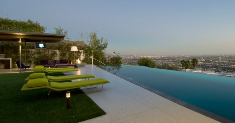 Hopen Place by Whipple Russell Architects 516 750x393 Hopen Place by Whipple Russell Architects