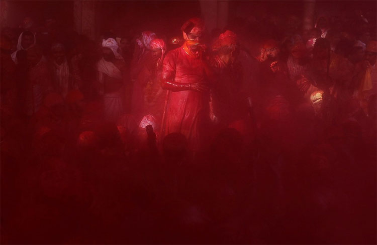 Lathmar Holi: It’s Playtime for Men and Women in an Indian Village 74 Lathmar Holi: It’s Playtime for Men and Women in an Indian Village