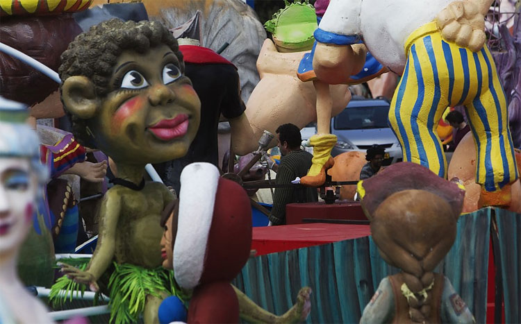 810 Jews Celebrate Purim, the Festival of Survival 