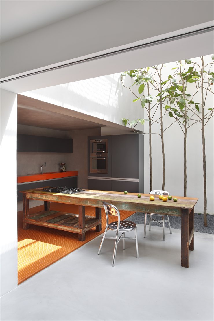Studio GT SP by Studio Guilherme Torres 928 Studio GT SP by Studio Guilherme Torres