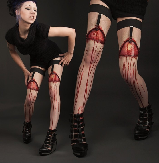 Bildschirmfoto 2012 03 10 um 18.15.48 Zombie Pantyhose