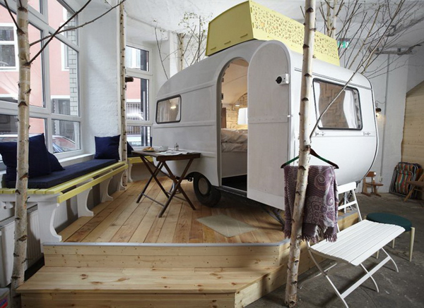 Caravan Hotel Berlin Hotel Made Up Of Old Caravans & Mobile Homes