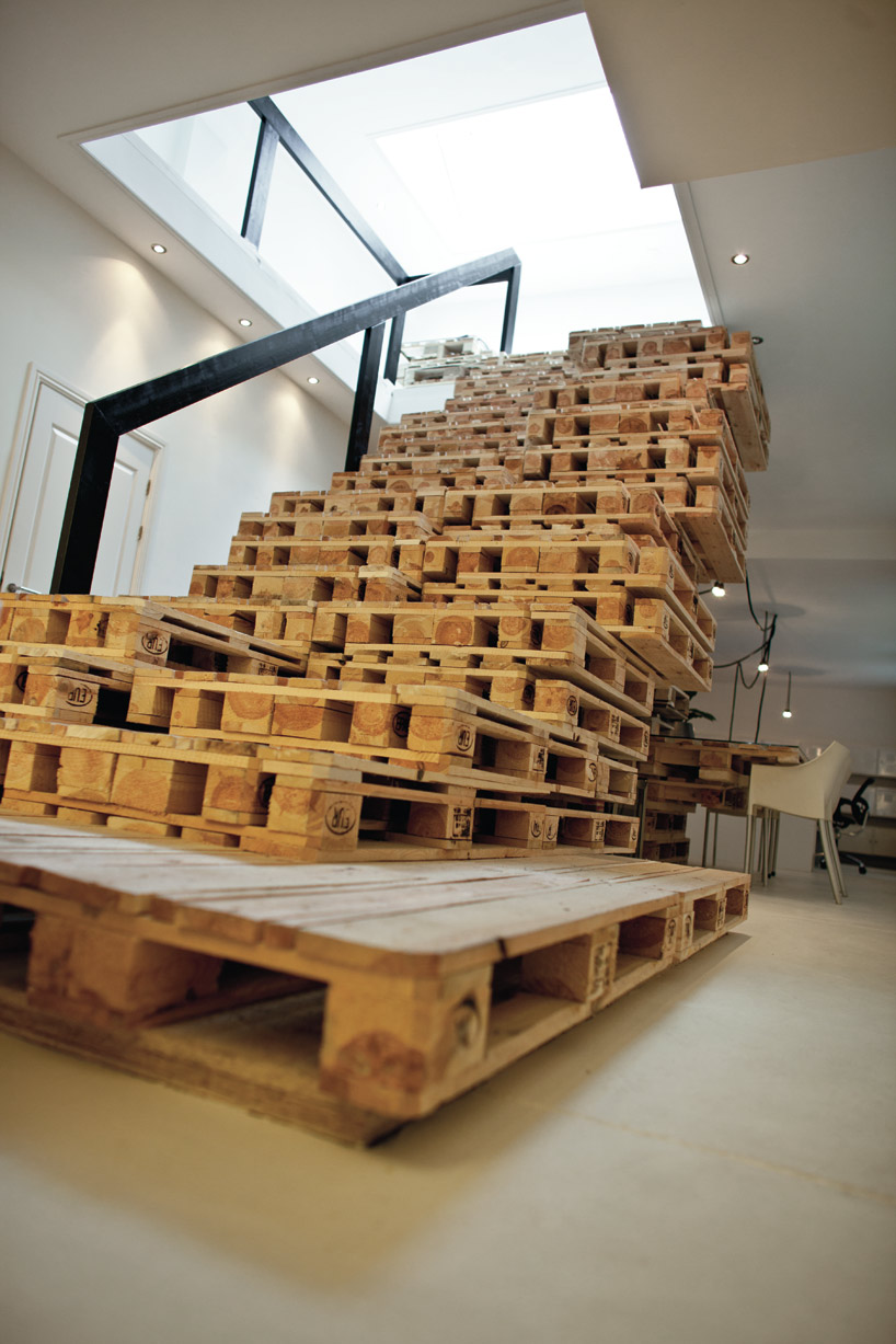 Shipping Pallets 2 Office Space Constructed Entirely From Shipping Pallets