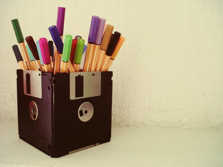 Floppy disk box by Súa Agapé Sua Agape 750x562 Floppy disk box by Súa Agapé