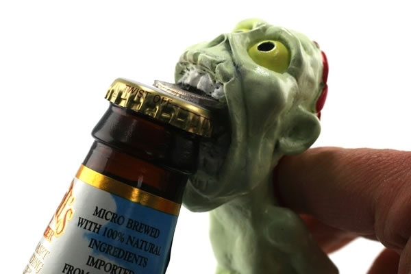 Cool gadgets of the week ! Zombie Bottle Opener 22143 l Cool gadgets of the week !